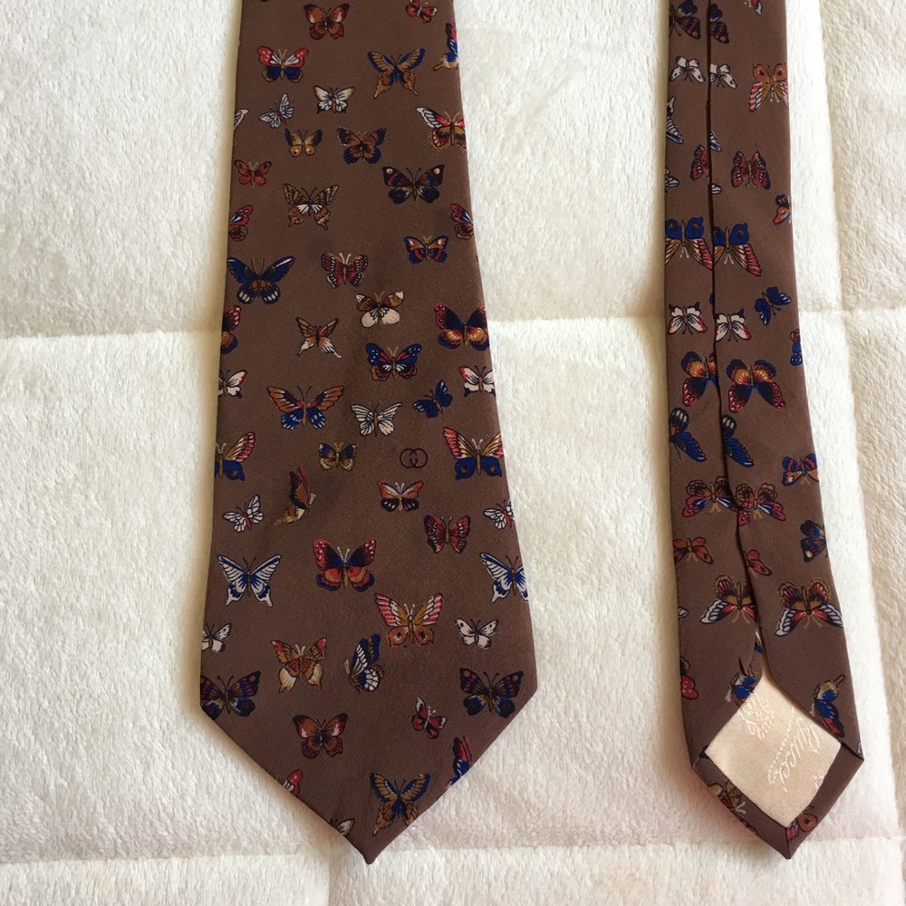 GUCCI SILK BUTTERFLIES TIE
